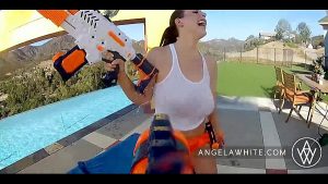 11 Min Huge Tits Angela White And Dani Daniels Loves Playing And Sucking Each Other